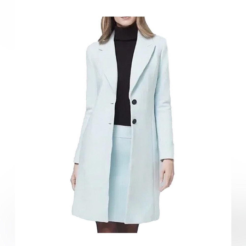 White House Black Market White Trench Coat with Notched Lapel